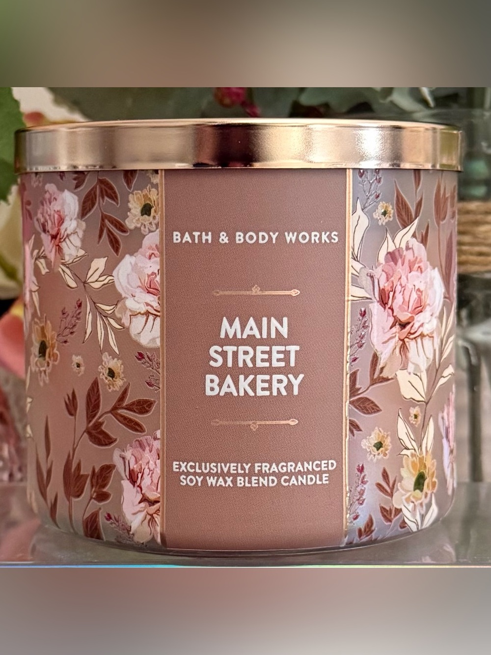 🆕 🧁 BATH & BODY WORKS “MAIN STREET BAKERY” 3-WICK SCENTED CANDLE. BRAND NEW!
